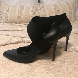 Steven by Steve Madden Black Leather Heels